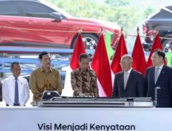 Jokowi: Indonesia Jadi Pemain Global Supply Chain EV, PLN Siapkan Dukungan Penuh