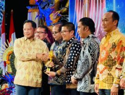 Pemprov Sumbar Terima Penghargaan UWN 2024 dari Kemendagri
