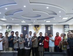 DPRD Sumbar Ajak Wartawan Bersinergi Dukung Kemajuan Daerah