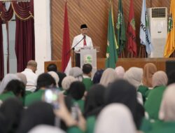 Lepas 2.200 Mahasiswa Unand, KKN Penting untuk Memajukan Nagari di Sumbar