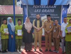 Rampungkan Aktivasi Progul Padang Juara lewat Distribusi LKS Gratis