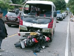 Adu Kambing, Pemotor Tewas di Tempat, Dua Orang Lainnya Luka-Luka