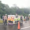Kecelakaan Tunggal, Mobil Ambulans Terbalik di Jalan Tol Padang–Sicincin
