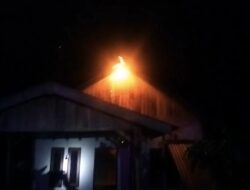 Satu Unit Rumah Warga di Koto Kociak Hangus Dilahap Si Jago Merah