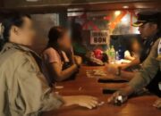 Cegah Pekat, Puluhan Botol Minuman Beralkohol Diamankan