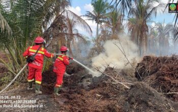 Idul Adha 1447 H, Tim Karhutla Masih Berjibaku Padamkan Api di Lapangan