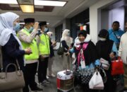 390 Jemaah Haji Kloter Pertama Selamat Sampai di Padang