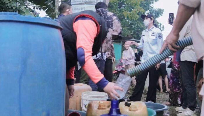 106 Jorong di Dharmasraya Terdampak Kekeringan, Pemkab Distribusikan Air Bersih