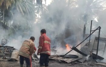 Bengkel Motor di Katapiang Padang Pariaman Ludes Terbakar, Kerugian Ditaksir Rp200 Juta